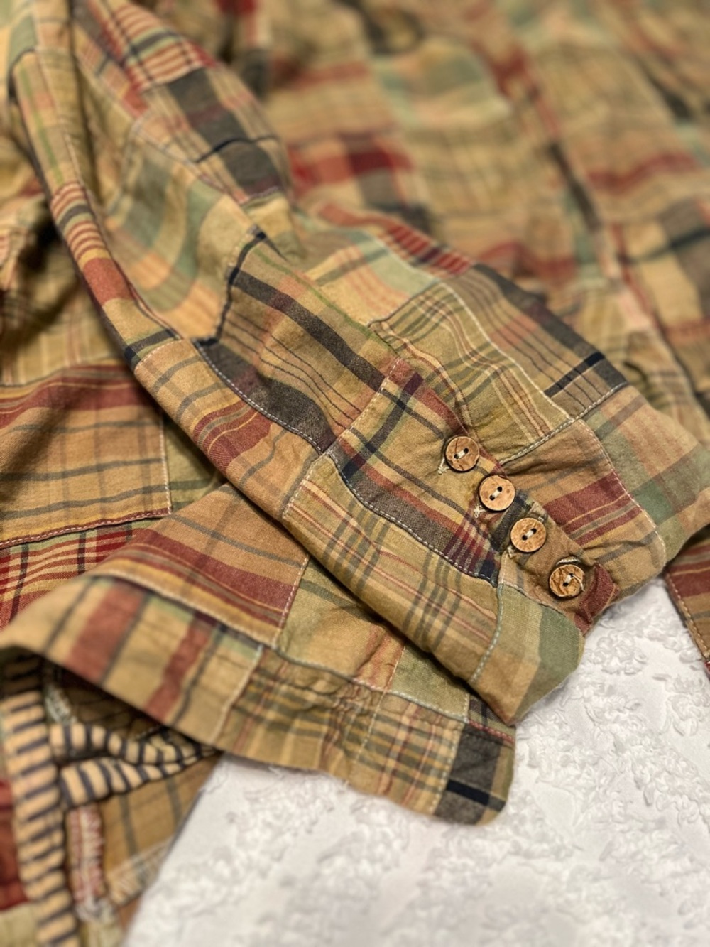 Tailor Vintage Plaid Patchwork Blazer in Beige, Green & Red - Picture 8 of 14